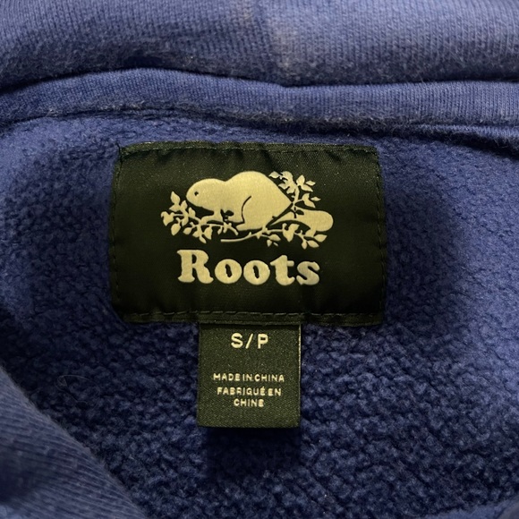 Roots hoodie (men’s size small) - Picture 3 of 3